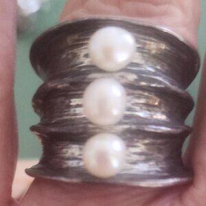 Vintage Sterling and Pearl Ring - size 6.5